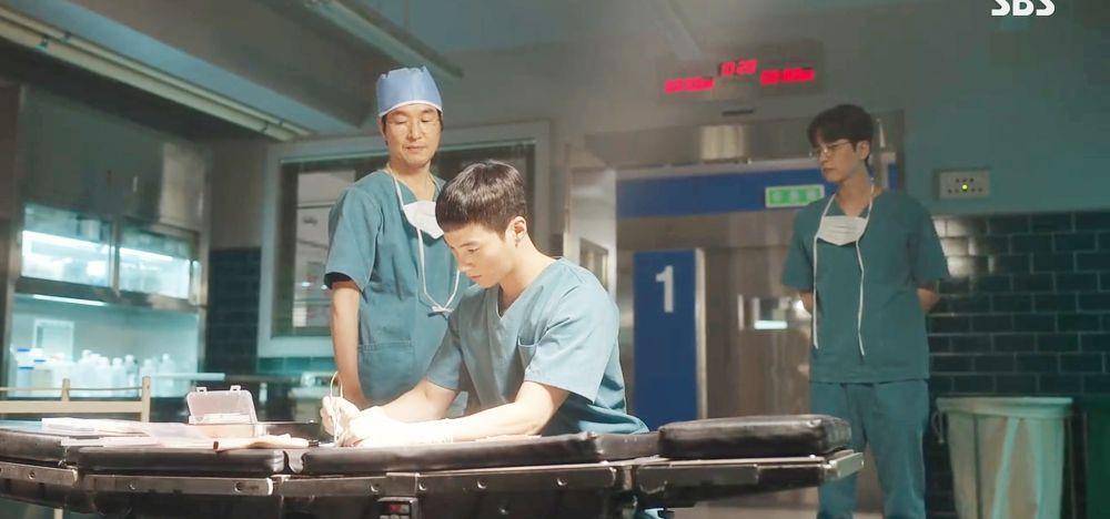 Still cut drama Korea Dr. Romantic 3 (dok. Disney+ Hotstar/Dr. Romantic 3)
