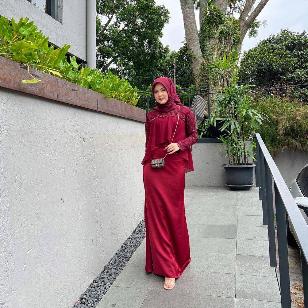 Ide dress kondangan hijab ala Alifhia Fitri (instagram.com/alifhiafitri)