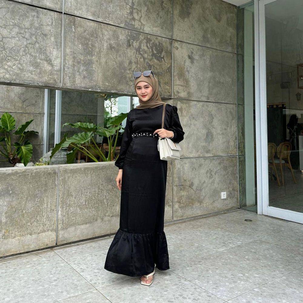 Ide dress kondangan hijab ala Alifhia Fitri (instagram.com/alifhiafitri)