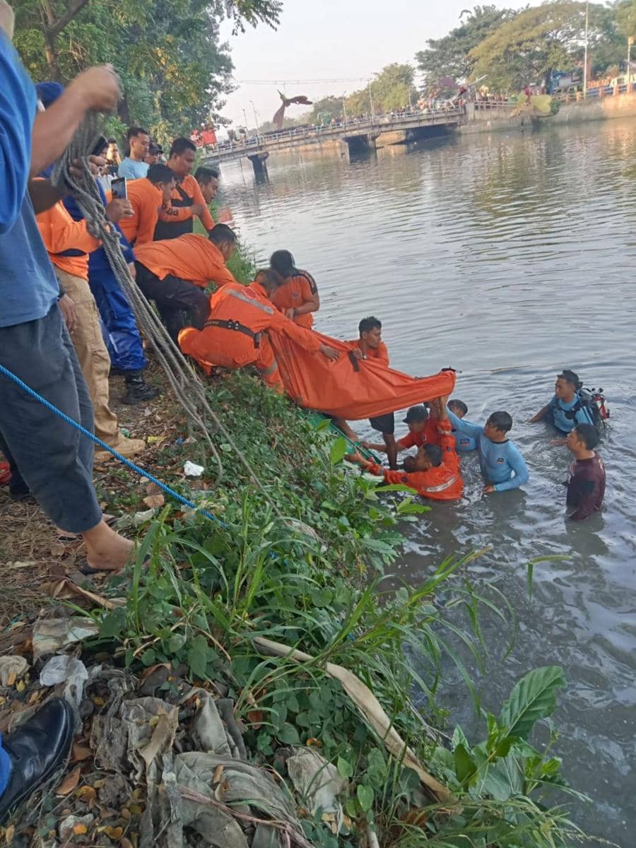Lari dari Tawuran, 2 Pemuda Nyebur Sungai Lalu Tenggelam