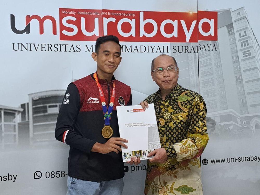 Selain dari Presiden dan Gubernur, Ridho Juga Dapat Bonus dari Rektor