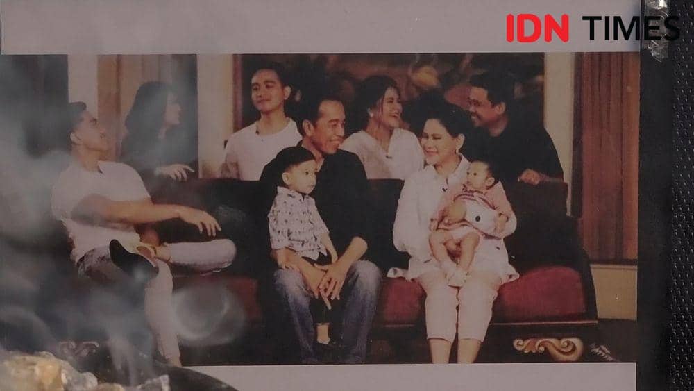 Ritual doa bersama di Makam Ki Gedhe Sala untuk keluarga Presiden Jokowi. (IDN Times/Larasati Rey)