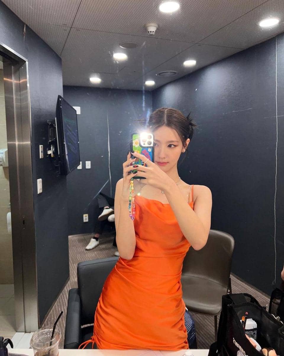 Miyeon (G)I-DLE (instagram.com/noodle.zip)