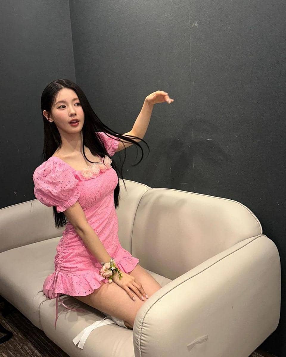 Miyeon (G)I-DLE (instagram.com/noodle.zip)