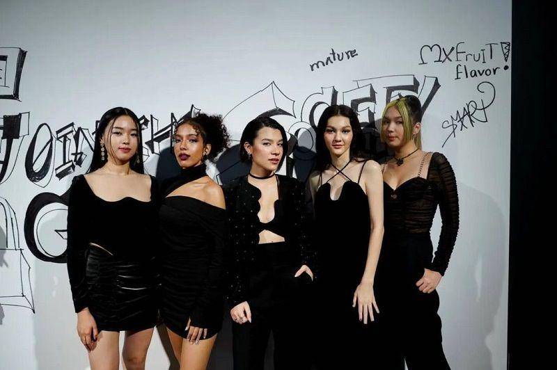 potret girl group MXFruit (instagram.com/mxfruit_ilylab)