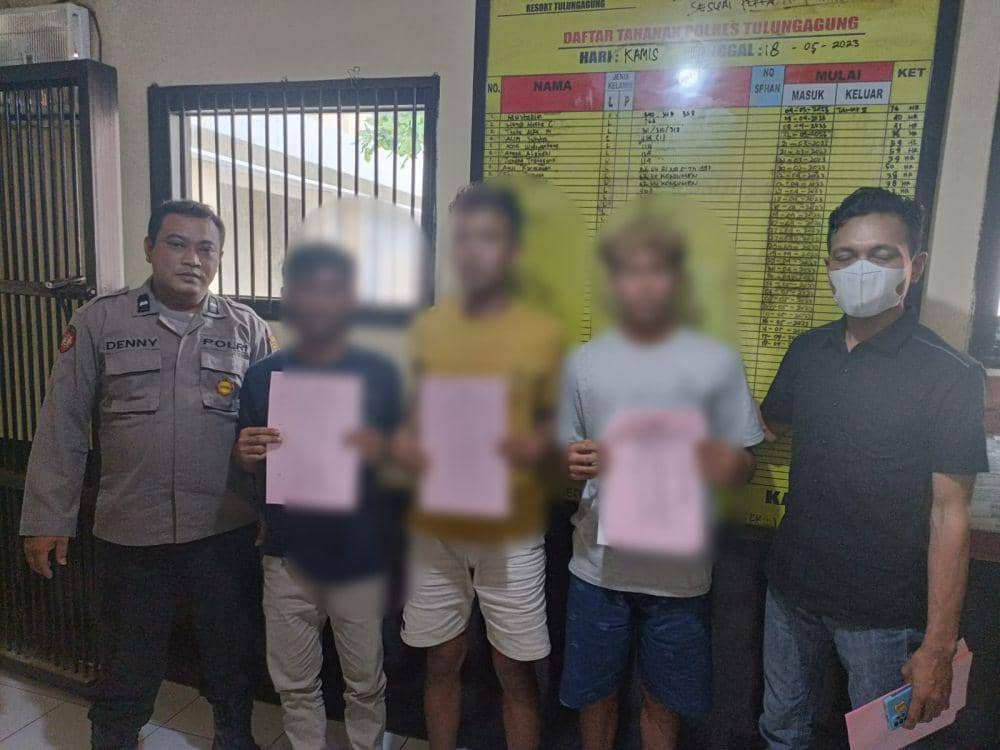 Tersangka saat diamankan Polres Tulungagung. IDN Times/ istimewa