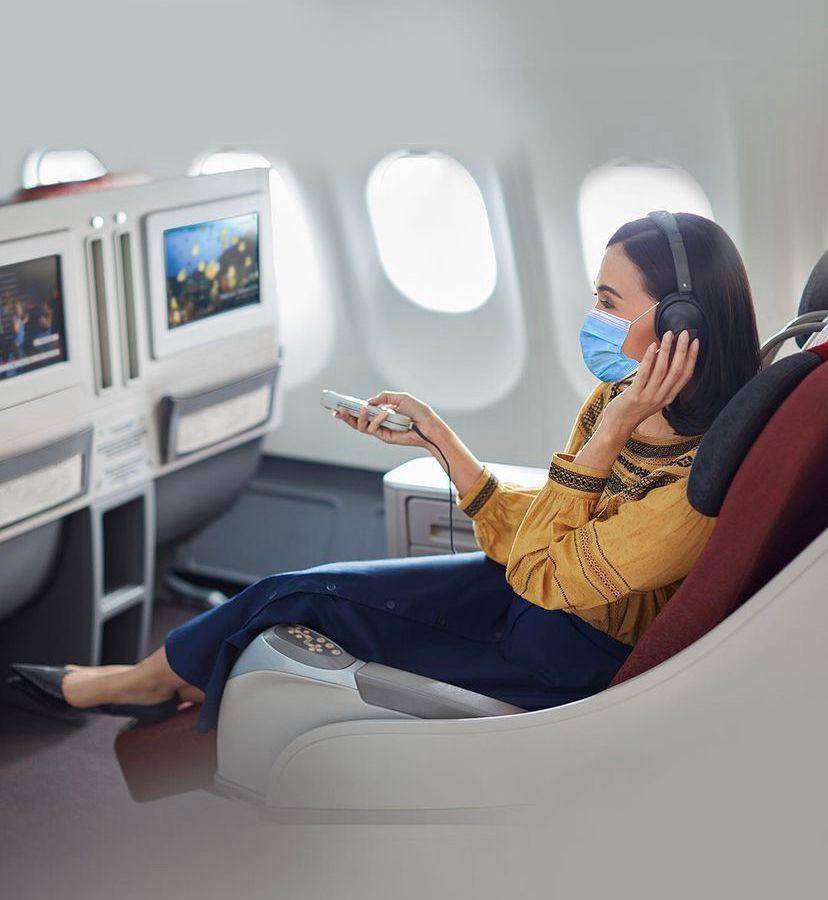 Suasana penerbangan di Garuda Indonesia dengan banyak hiburan (Instagram.com/garuda.indonesia)