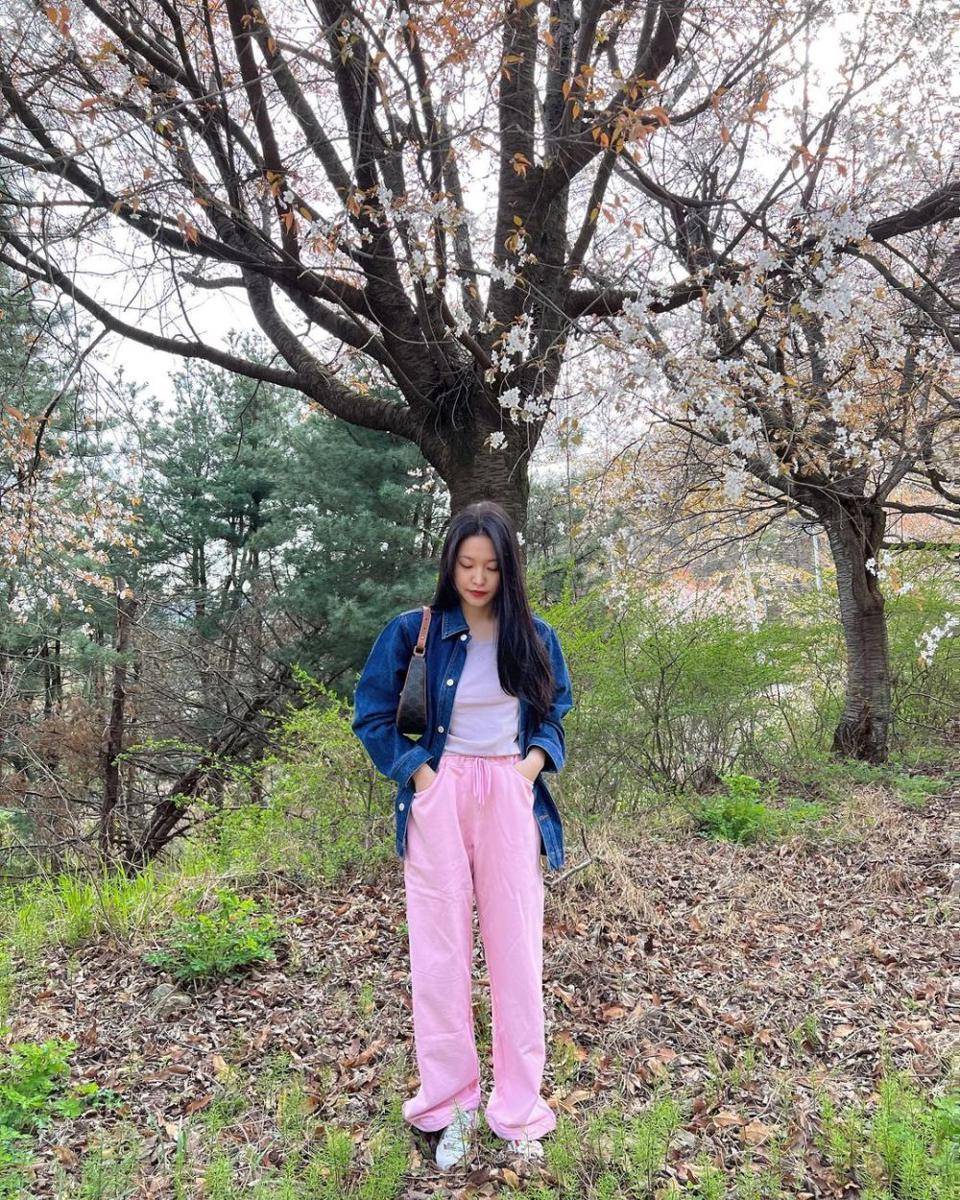 Yeri RED VELVET (instagram.com/yerimiese)