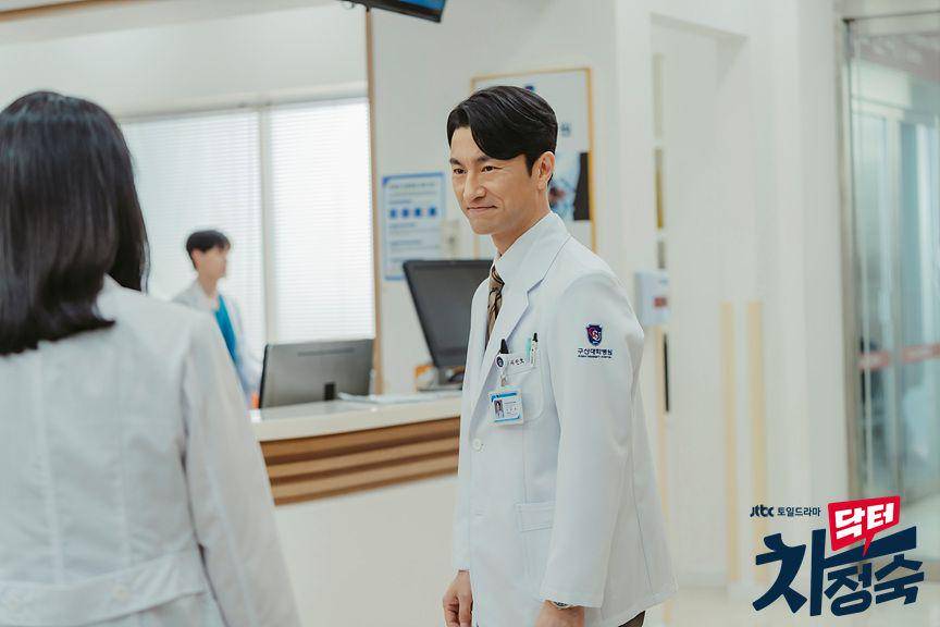 cuplikan scene drama Doctor Cha (dok. JTBC/Doctor Cha)