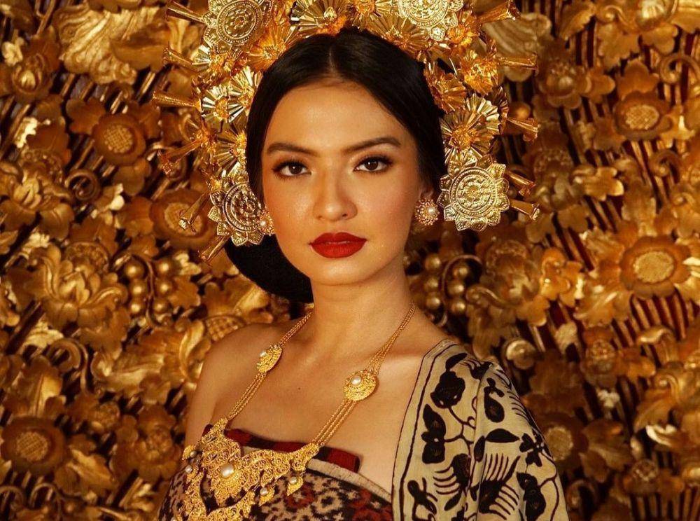 Raline Shah (instagram.com/ralineshah)