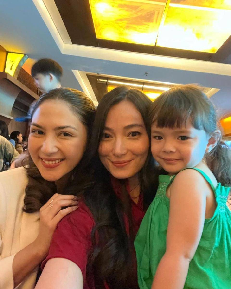 potret Asmirandah dan keluarga (instagram.com/asmirandah89)