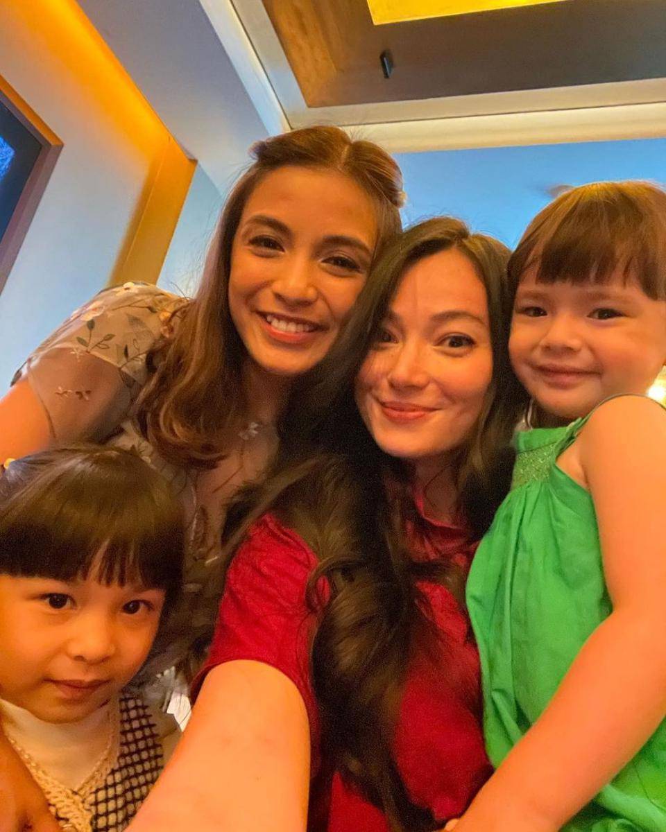 potret Asmirandah dan keluarga (instagram.com/asmirandah89)