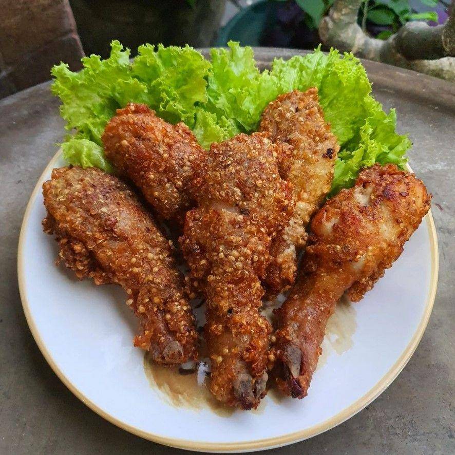 ilustrasi ayam goreng ketumbar (instagram.com/lukytapratiwi)