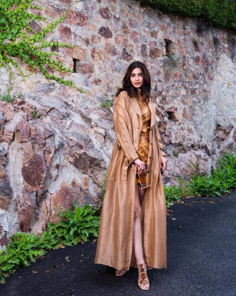 Diana Penty (instagram.com/dianapenty)