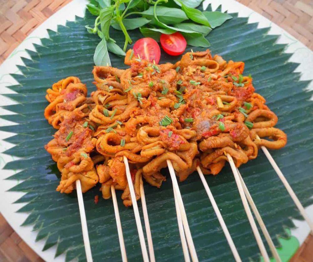 Resep Membuat Usus Bumbu Rujak, Rasanya Seenak Buatan Warteg