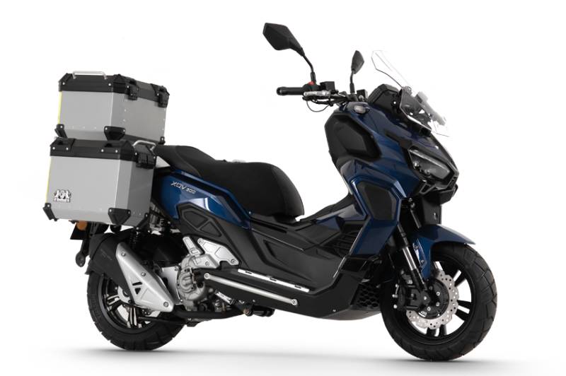 Desainnya mirip Honda ADV (Lexmoto)