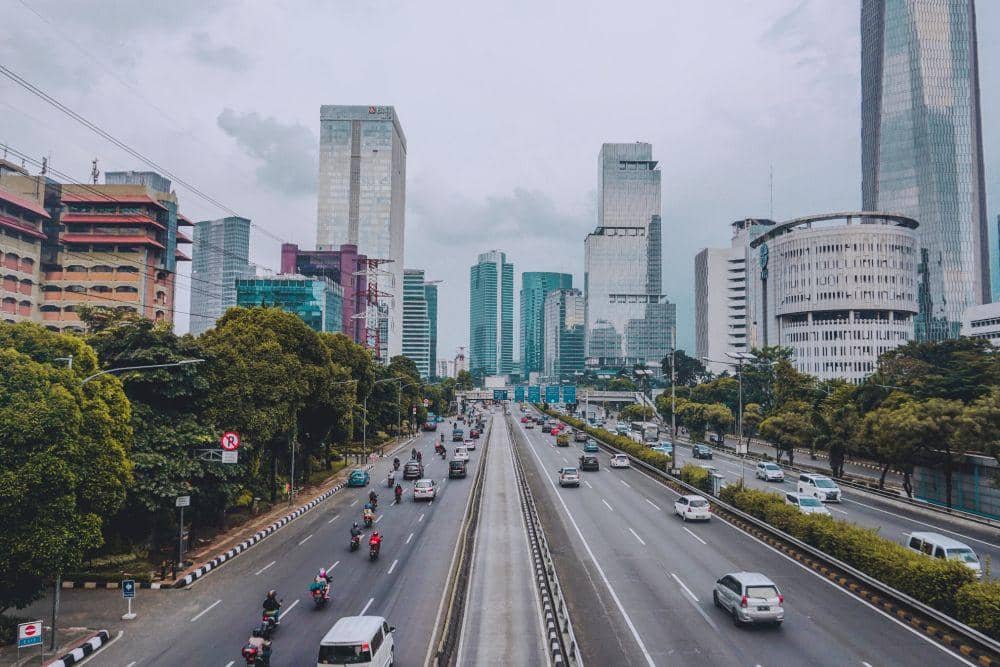ilustrasi suasana jalanan Jakarta (pexels.com/Alifia Harina)
