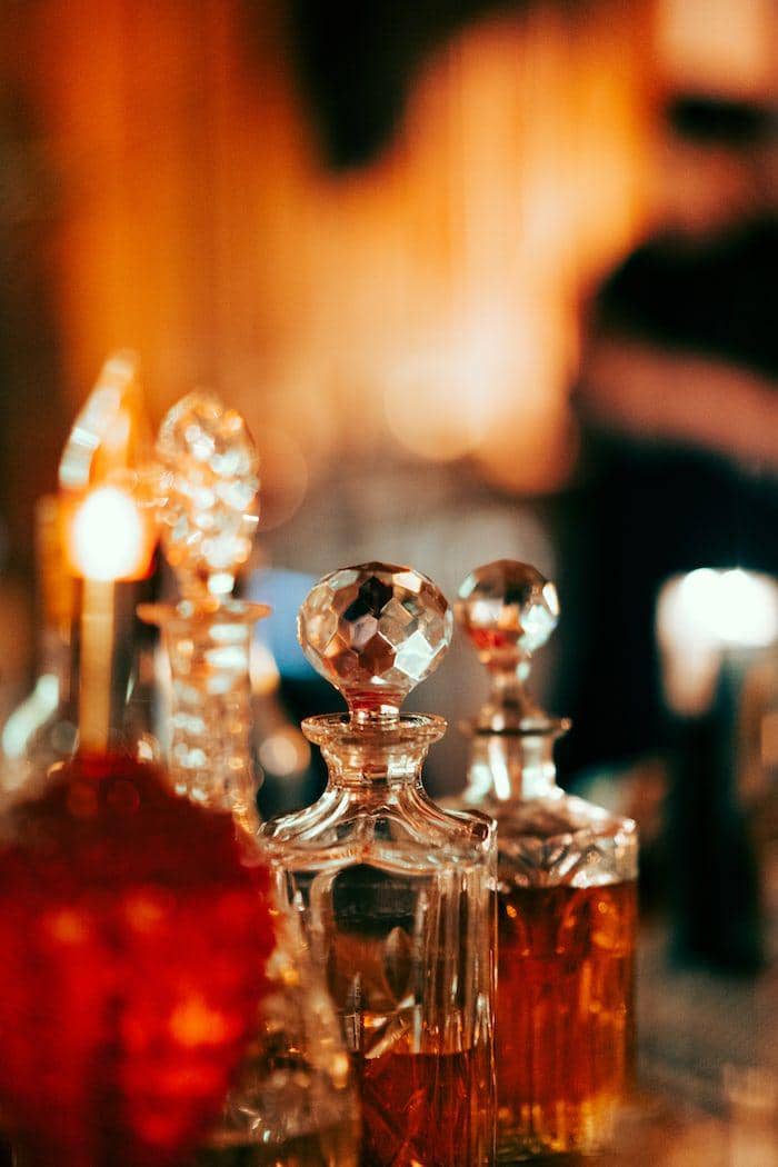 Ilustrasi Parfum (unsplash.com/@williambout)