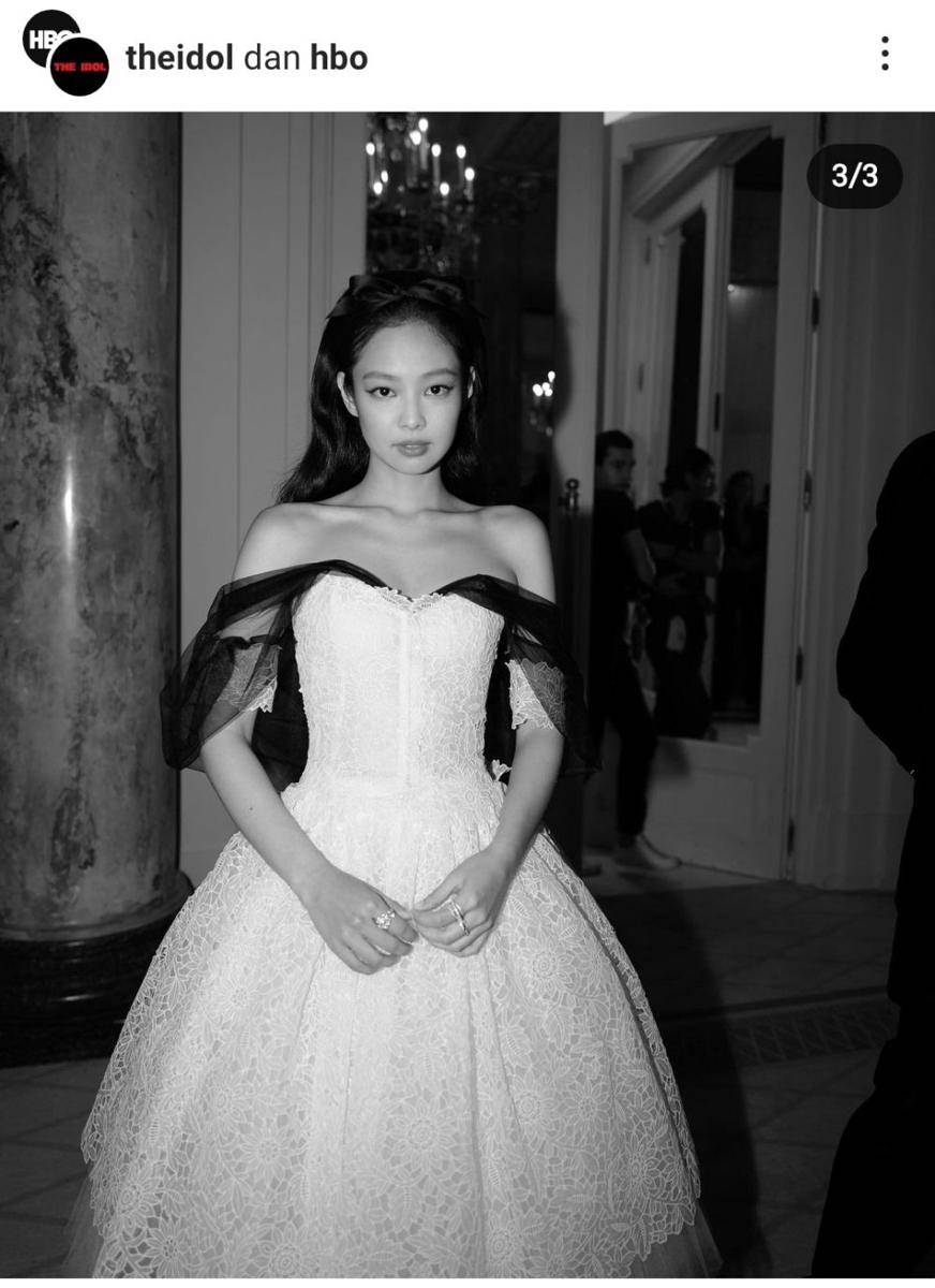 Jennie BLACKPINK di red carpet Cannes Film Festival (Instagram.com/theidol)