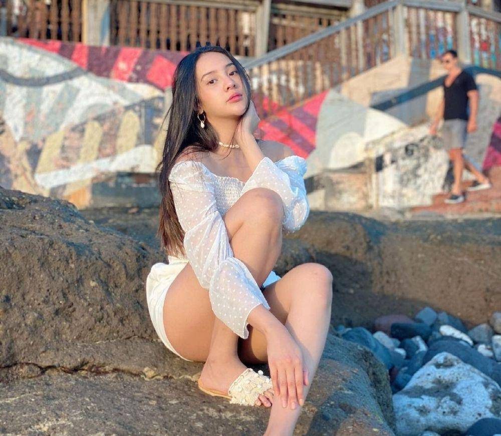 Anya Geraldine (instagram.com/anyageraldine)