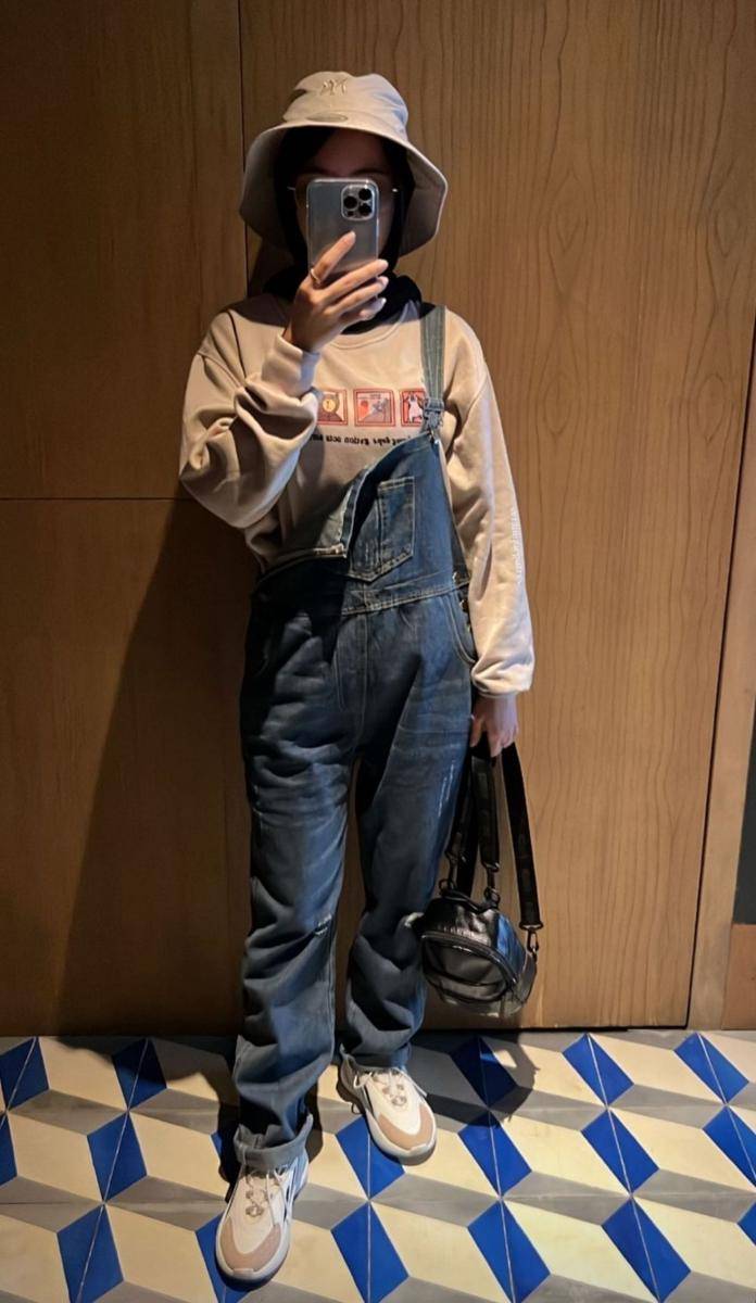 Ootd hijab ala Korea (instagram.com/veraniqueputrys)