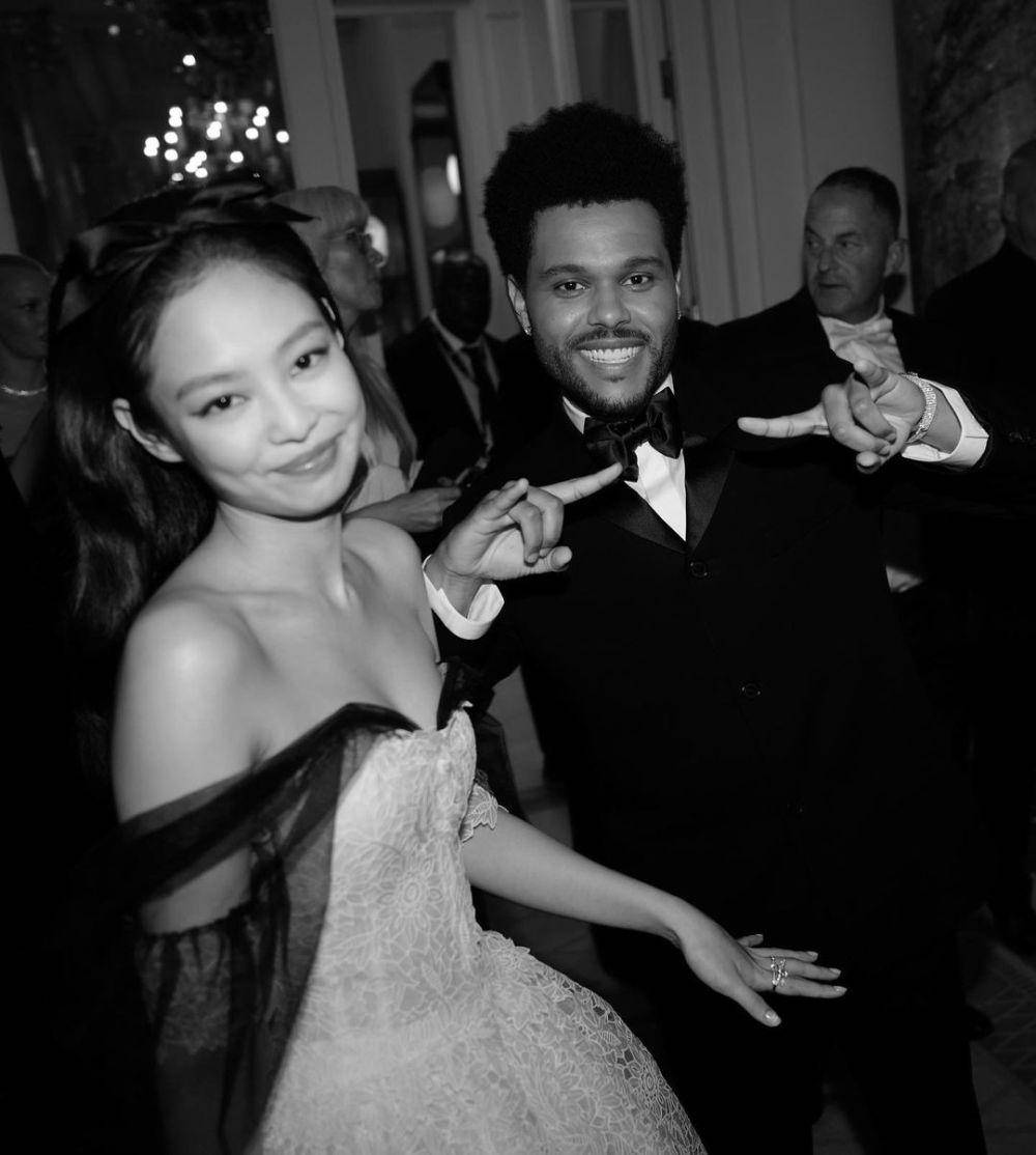 Jennie BLACKPINK dan Abel Tesyafe "The Weeknd" di Cannes 2023 (instagram.com/theidol)