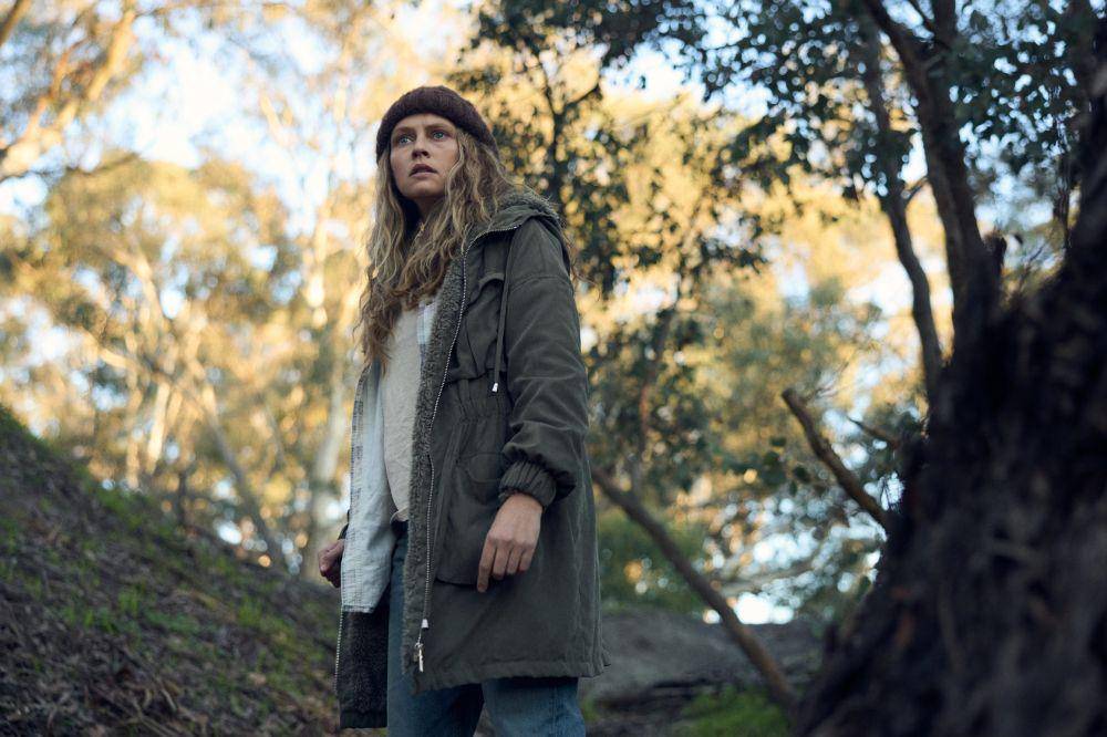 Teresa Palmer dalam serial The Clearing (dok. Wooden Horse/The Clearing)