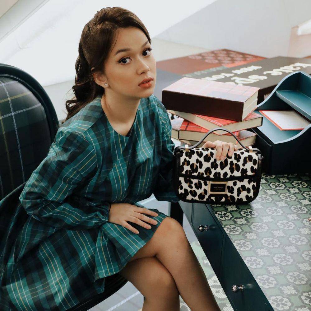 potret Rebecca Klopper (instagram.com/rklopperr)