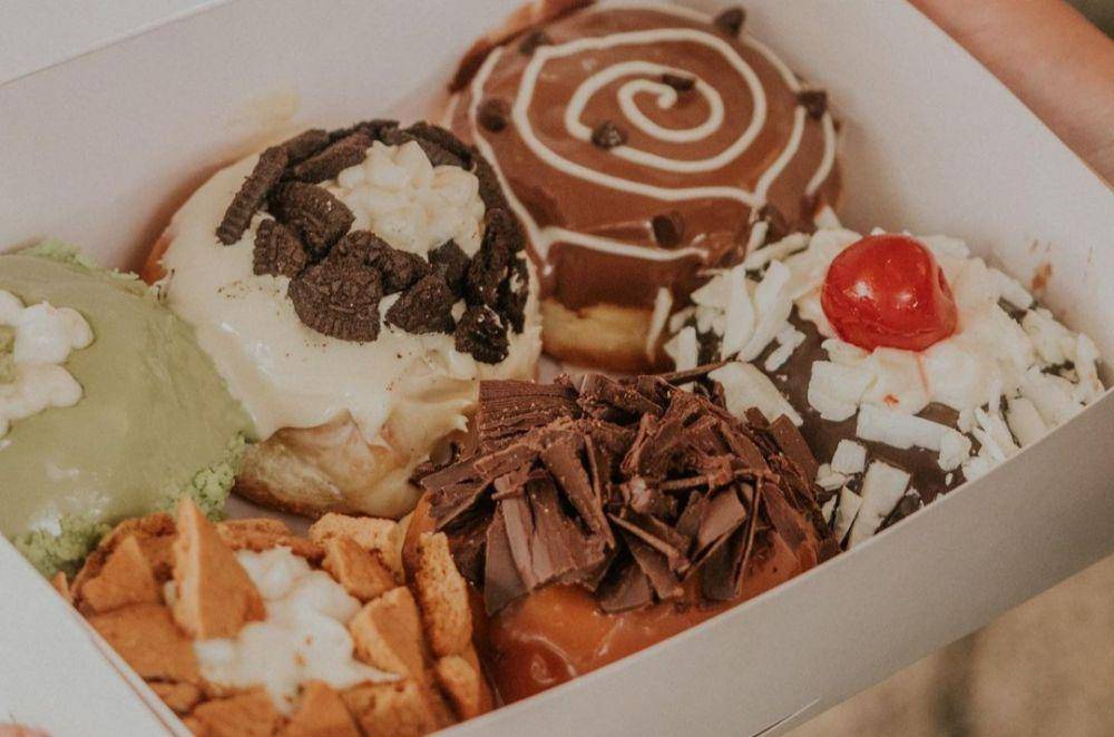 Donat Bahagia (instagram.com/officialdonat_bahagia)