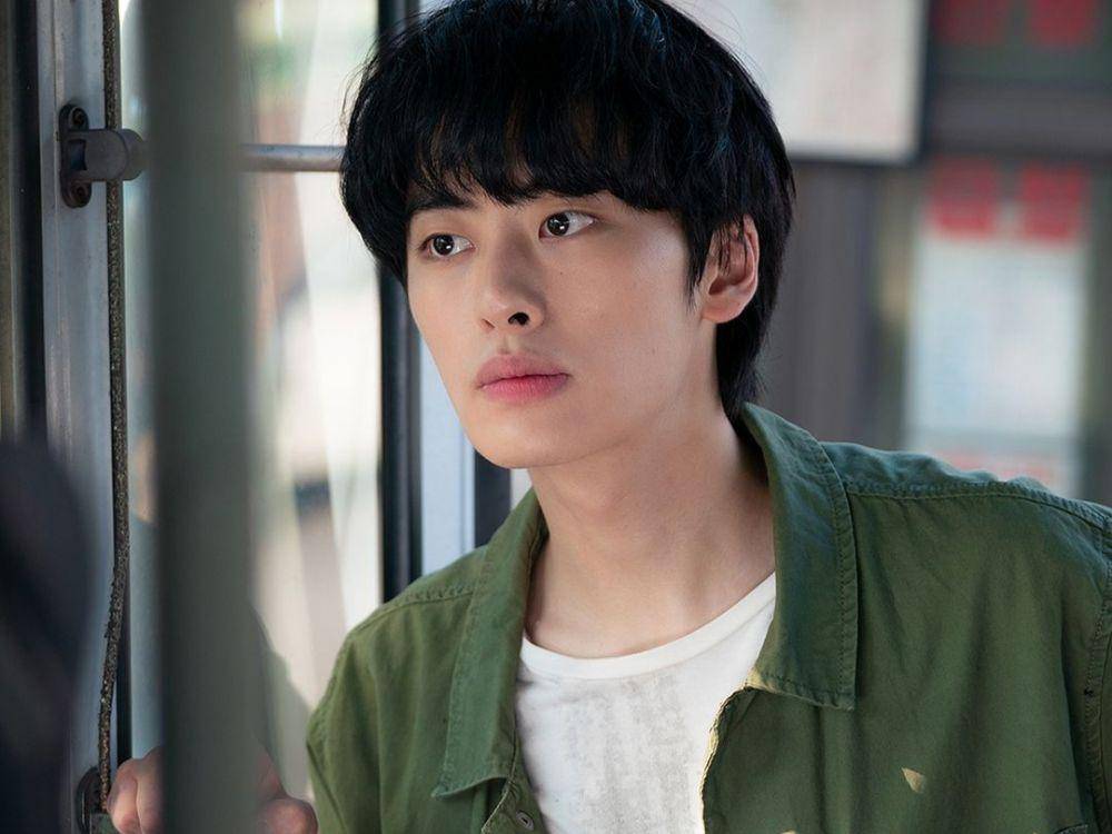 still cut My Perfect Stranger (instagram.com/kbsdrama)