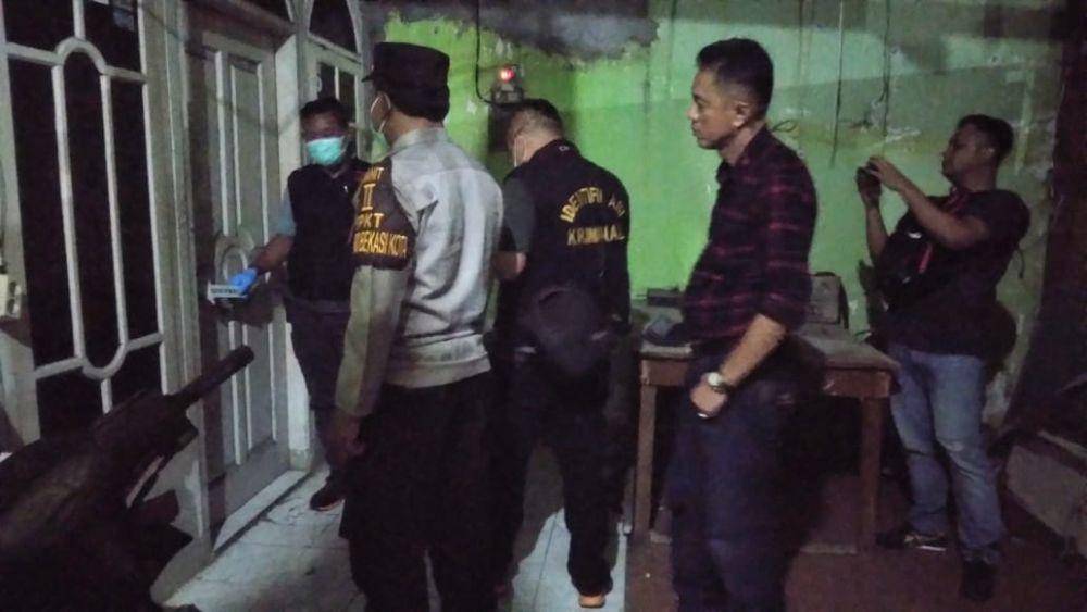 Pria di Bekasi Ditemukan Tewas Membusuk. (Dokumen Polres Metro Bekasi Kota)