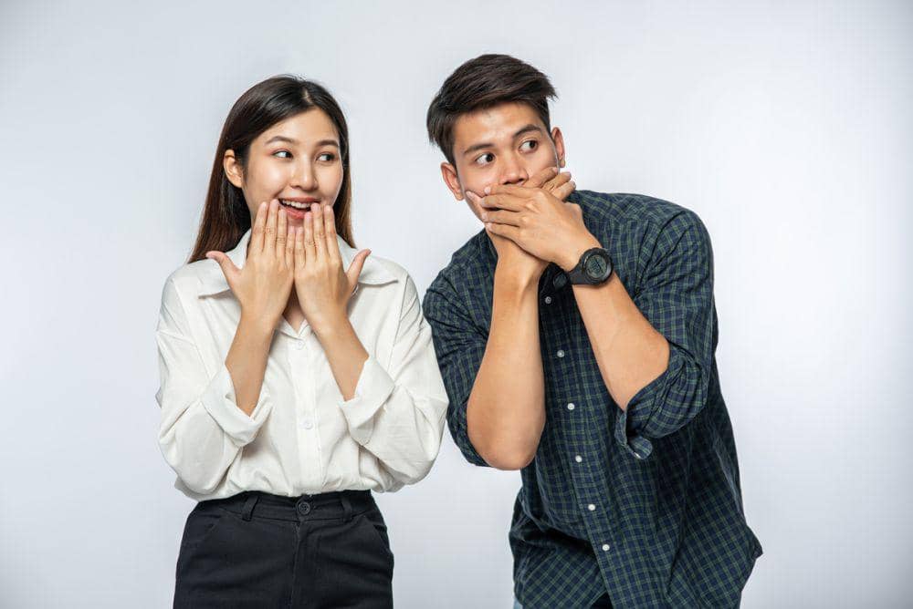 Ilustrasi menghindari percakapan yang tidak penting (freepik.com/@jcomp)