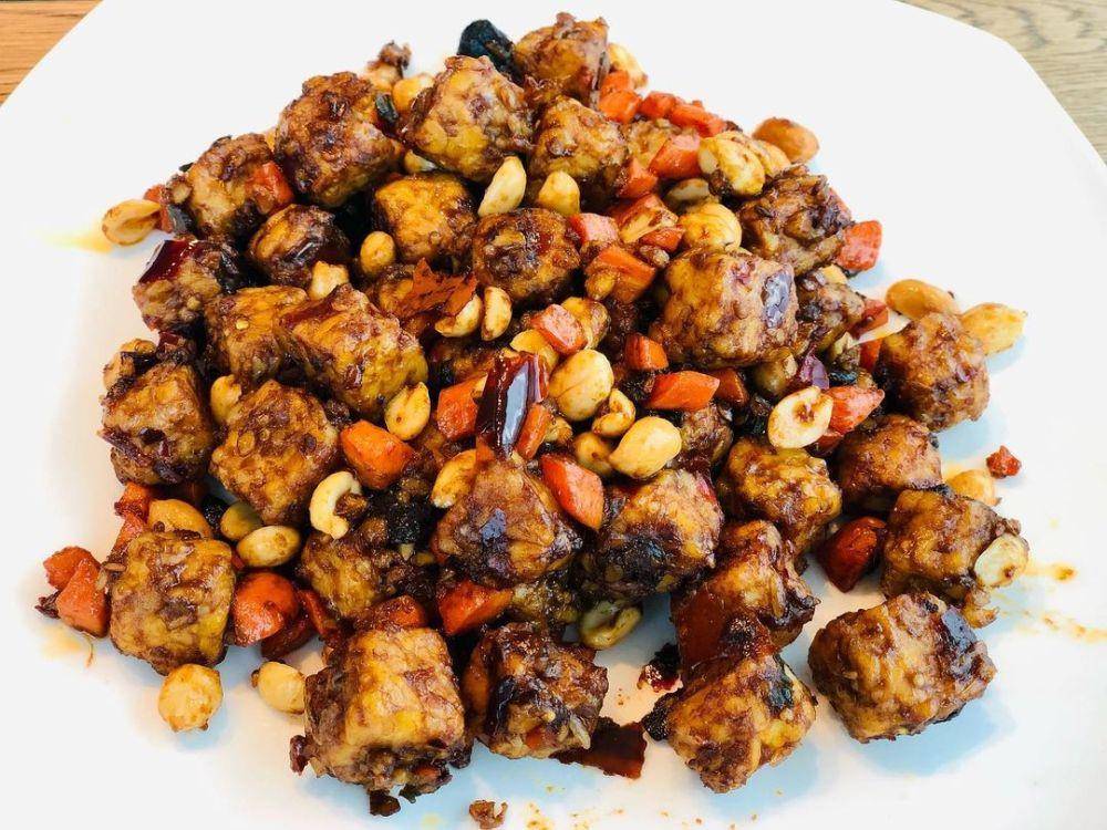 Ilustrasi kung pao tempe (instagram.com/milehighhomechef)