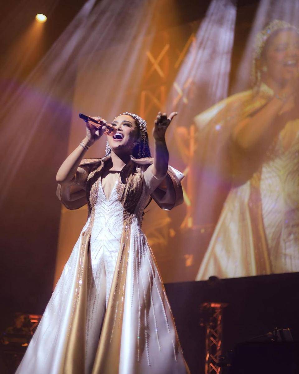 momen konser Krisdayanti di Singapura (instagram.com/krisdayantilemos)