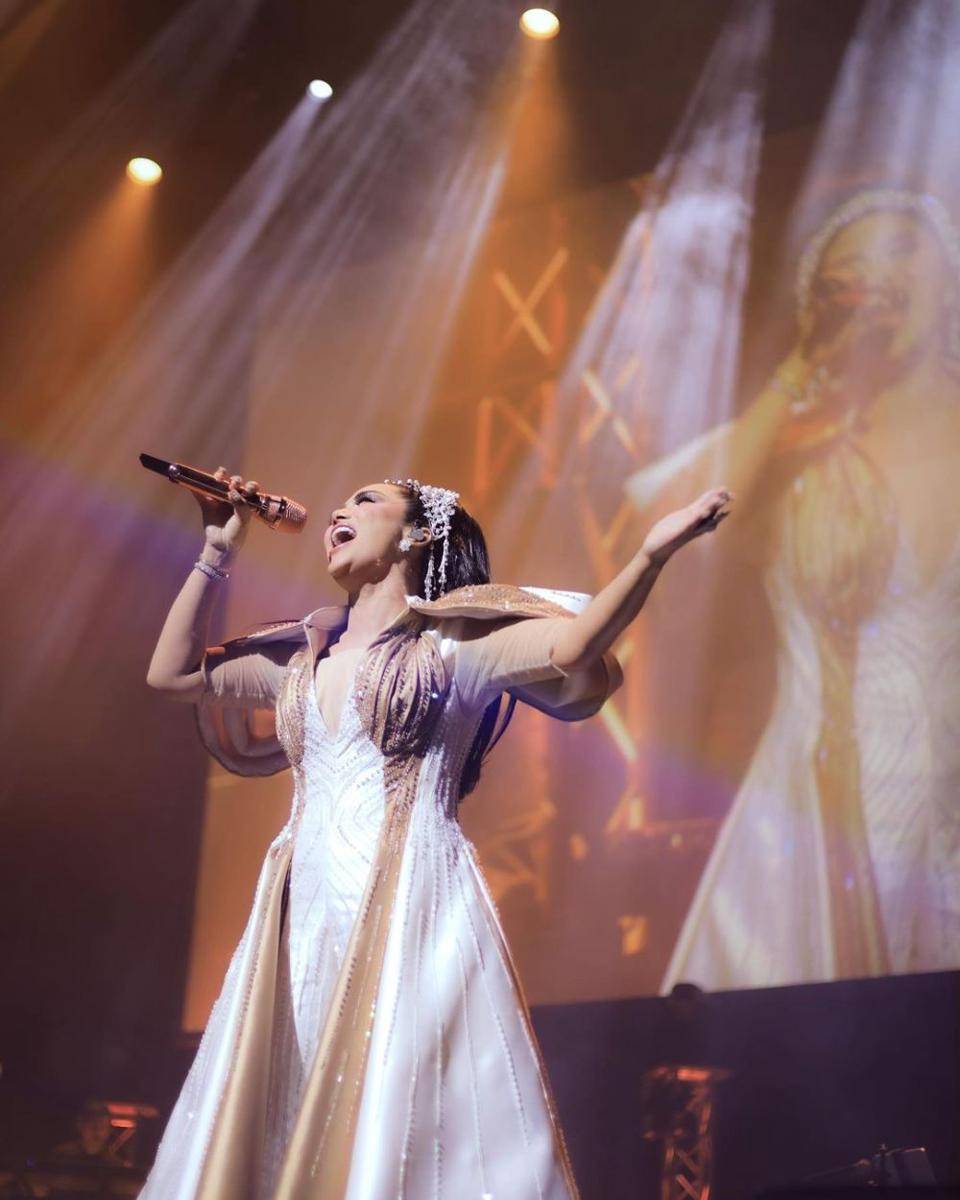 momen konser Krisdayanti di Singapura (instagram.com/krisdayantilemos)