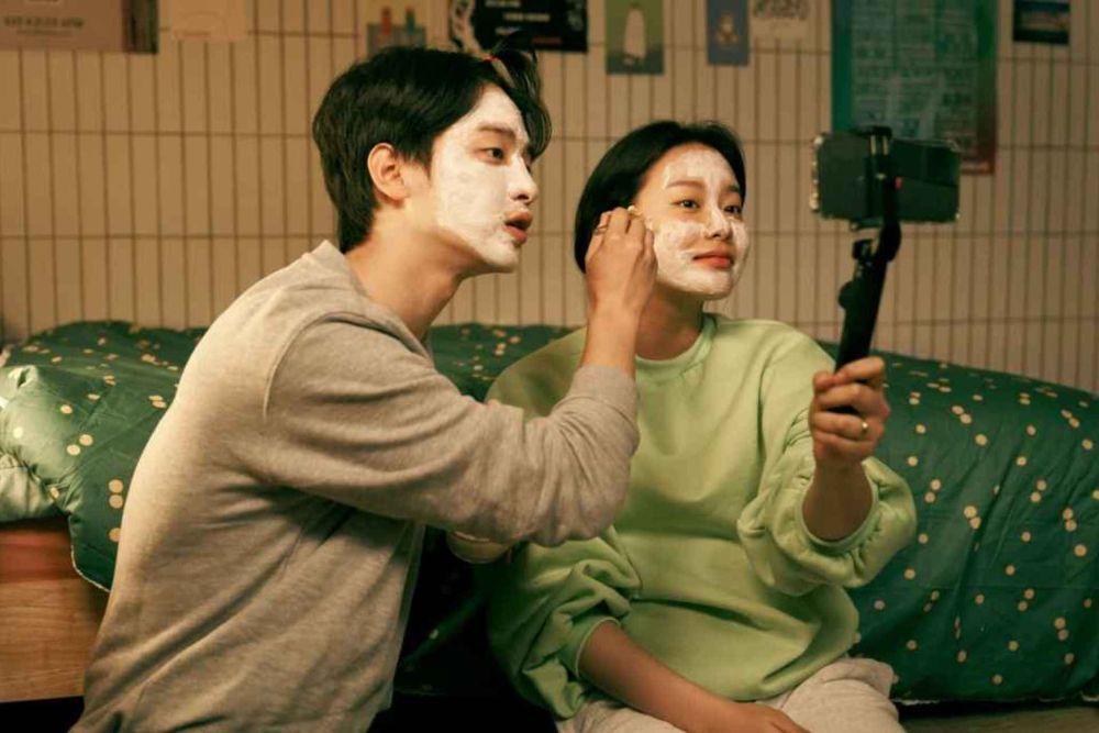 7 Kisah di Balik Pembuatan Film Korea Long Distance, Format Screenlife