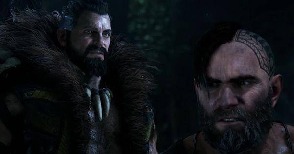 Kraven muncul di belakang calon buruannya ( Dok. Marvel Entertaiment / Marvel’s Spider-Man 2 )