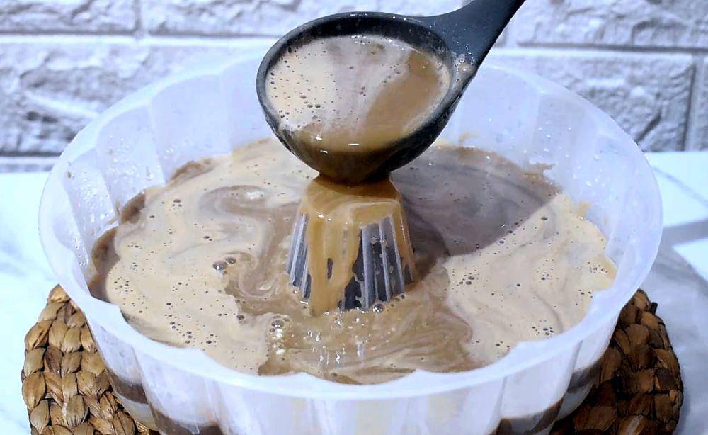 ilustrasi membuat puding tiramisu (youtube.com/Shanty Octa)