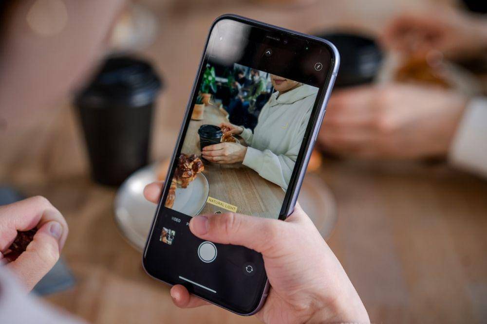 ilustrasi promosi usaha (pexels.com/Ron Lach)