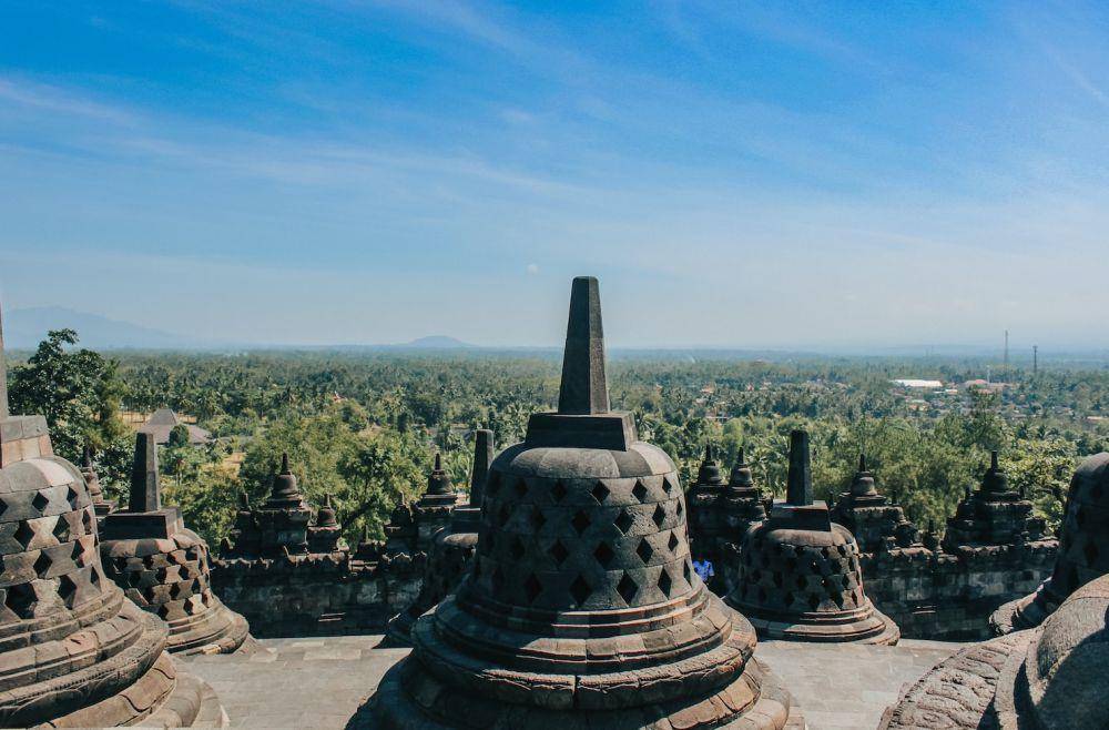 Candi Borobudur (unsplash.com/Eugenia Clara)