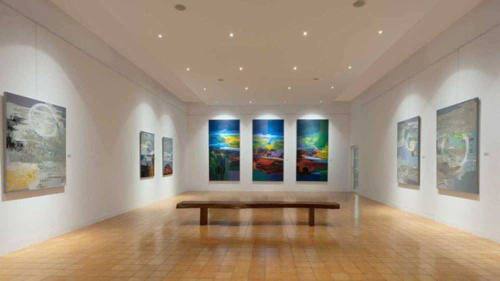 Santrian Art Gallery (santrian.com)