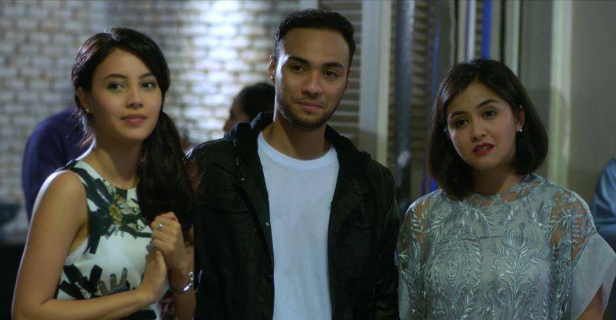 Anggika Bölsterli di film Critical Eleven (doc. Starvision Plus/Critical Eleven)