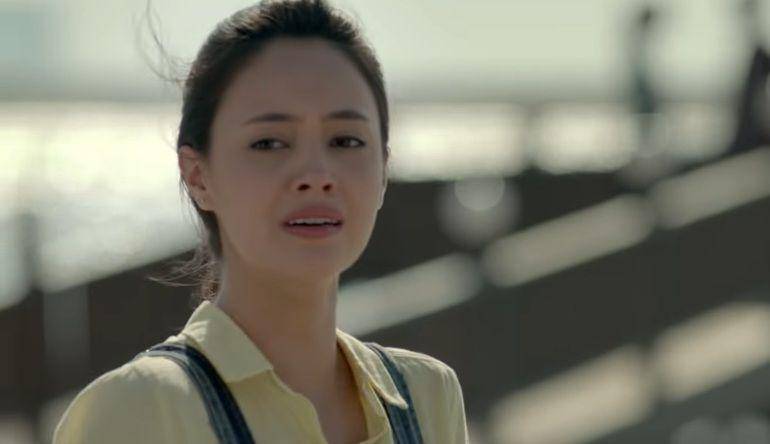 Anggika Bölsterli di film Belok Kanan Barcelona (doc. Starvision Plus/Belok Kanan Barcelona)