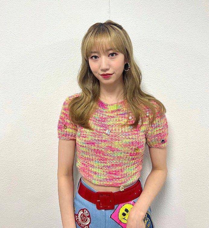 potret OOTD pink Zuu Secret Number (instagram.com/zuusecretnumber)