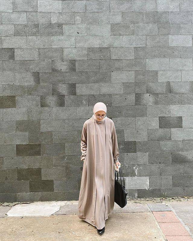 Potret OOTD (Instagram.com/alaekabachir)