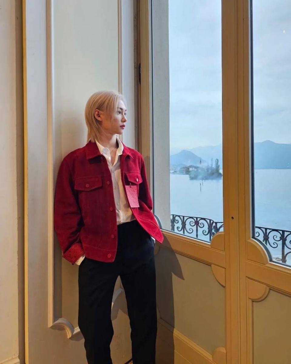 Felix Stray Kids di Acara Louis Vuitton (instagram.com/realstraykids)