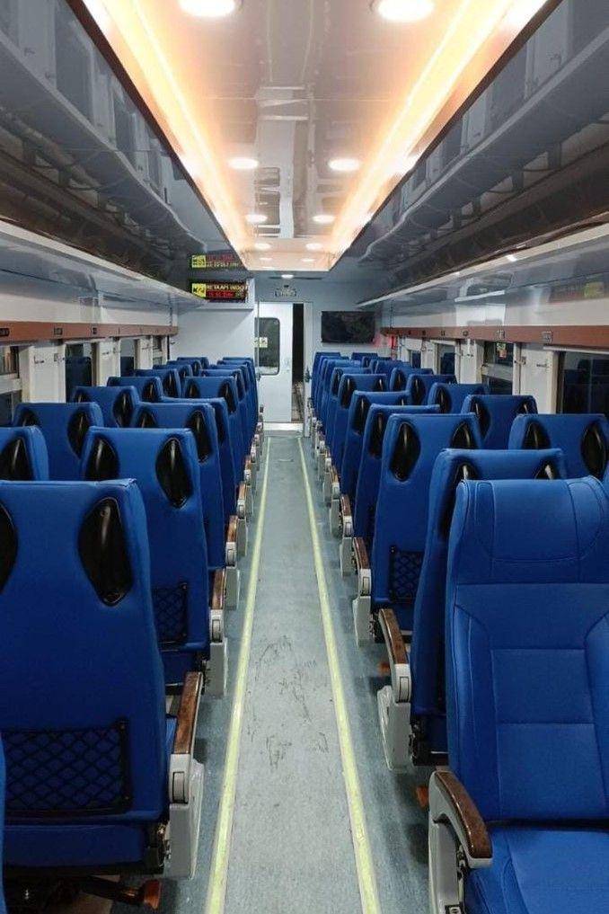 Potret kursi kereta ekonomi baru (twitter.com/sahabat_kereta)