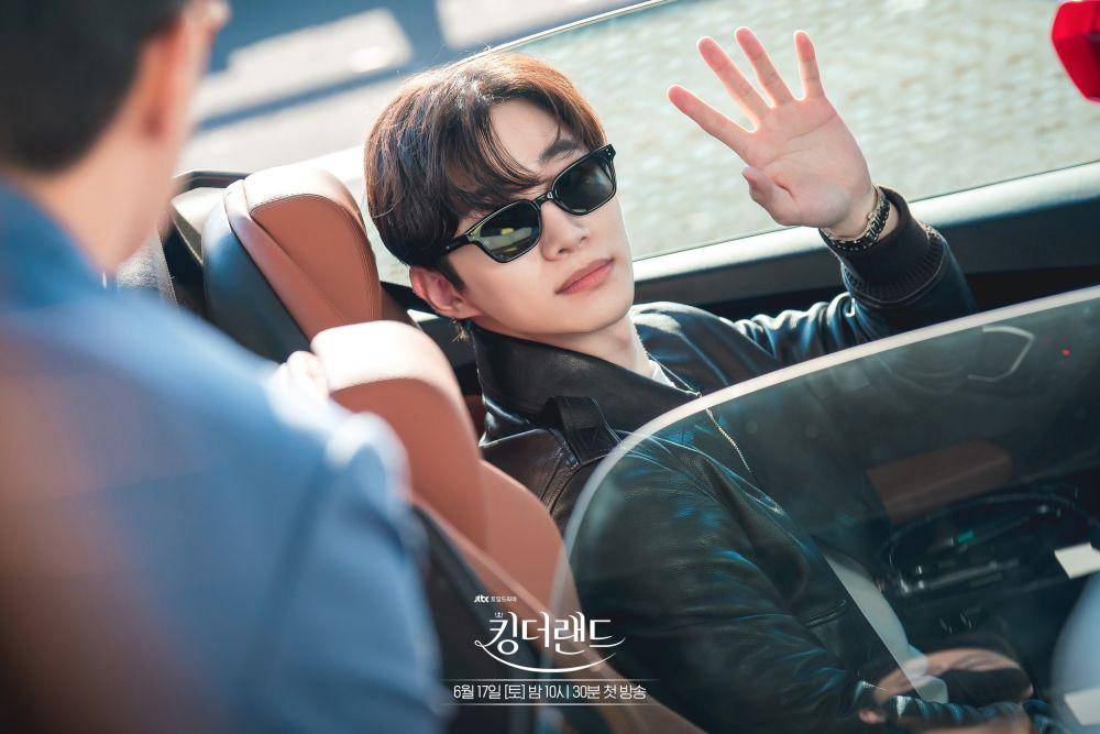 Lee Jun Ho di drama King the Land (www.soompi.com)