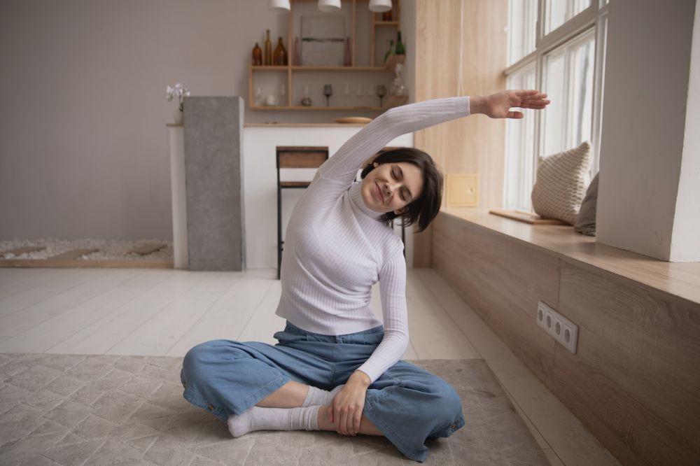 7 Gerakan Stretching Terbaik untuk Atasi Insomnia, Tidur Jadi Nyenyak