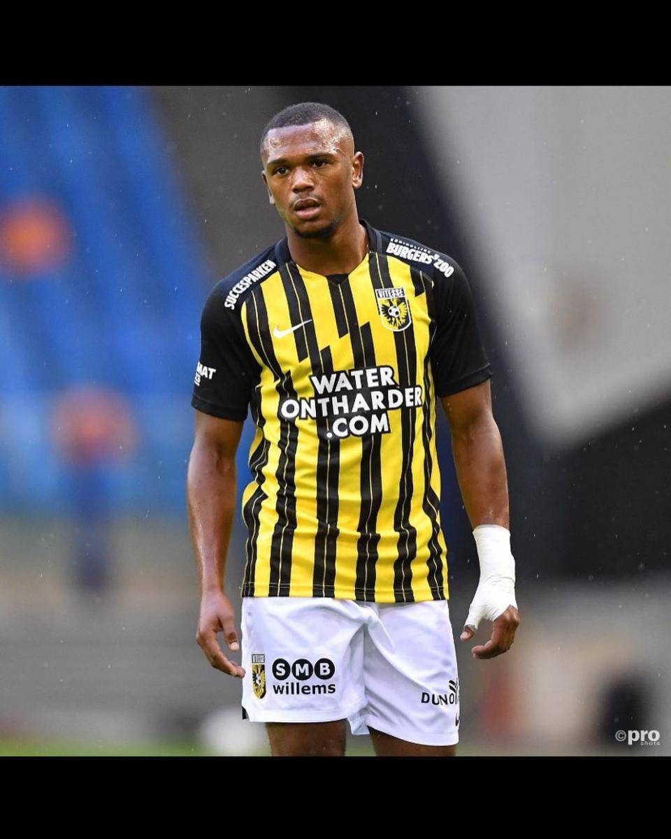 Lois Openda saat berseragam Vitesse Arnhem. (instagram.com/l.openda)